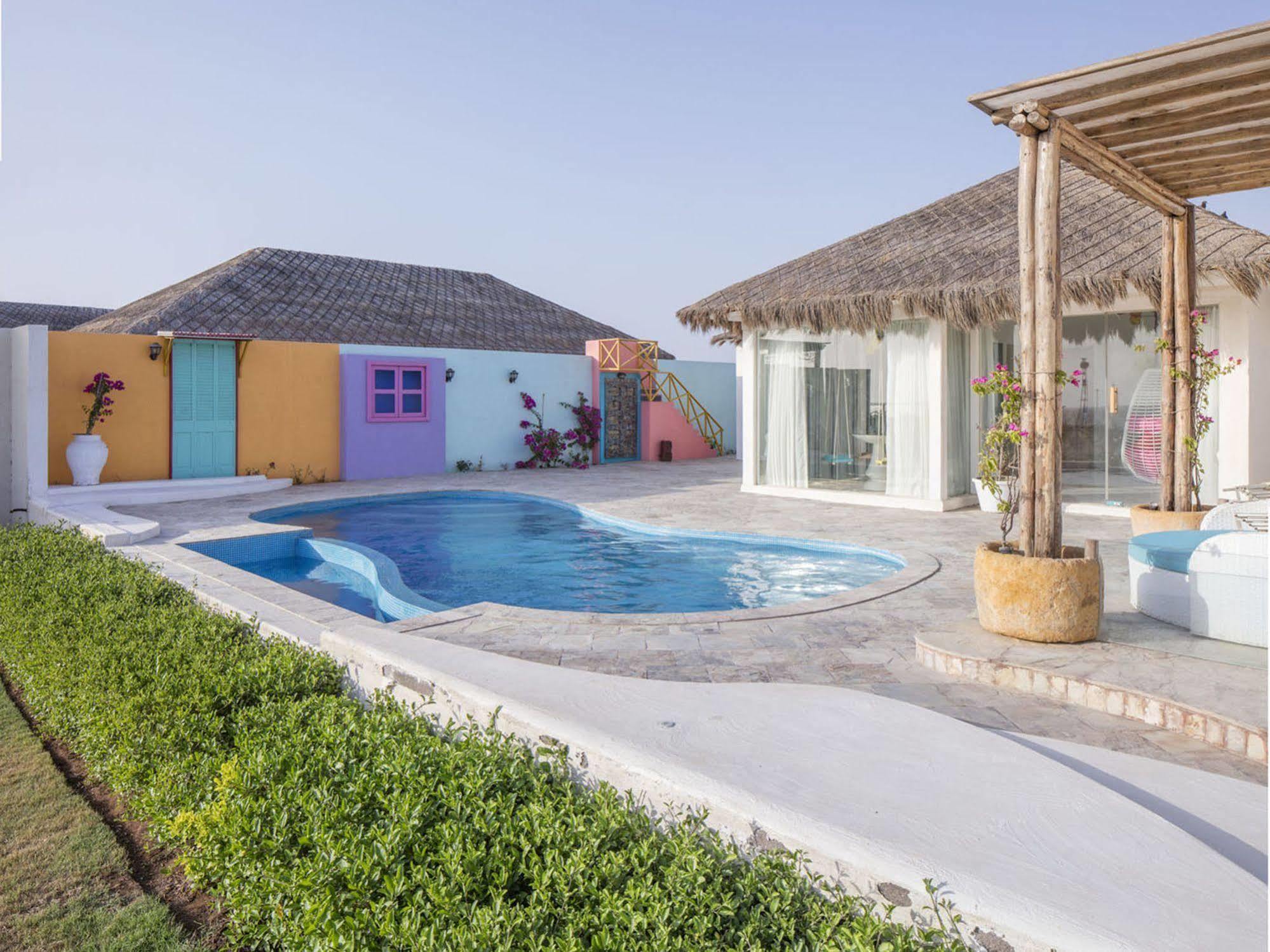 Serena Beach Resort Māndvi Exterior foto